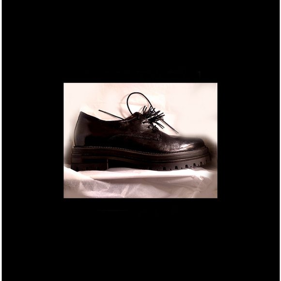 New Rare/Unique Unisex Fashion High Grade Genuine Calfskin Leather Shoes, Italy main image 9